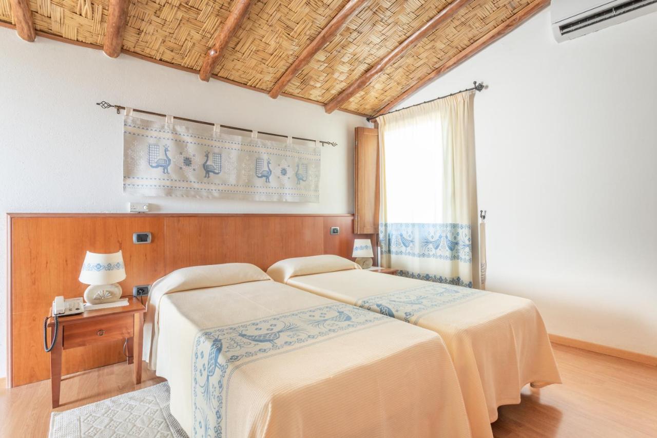 Hotel Villa Canu Càbras Екстериор снимка