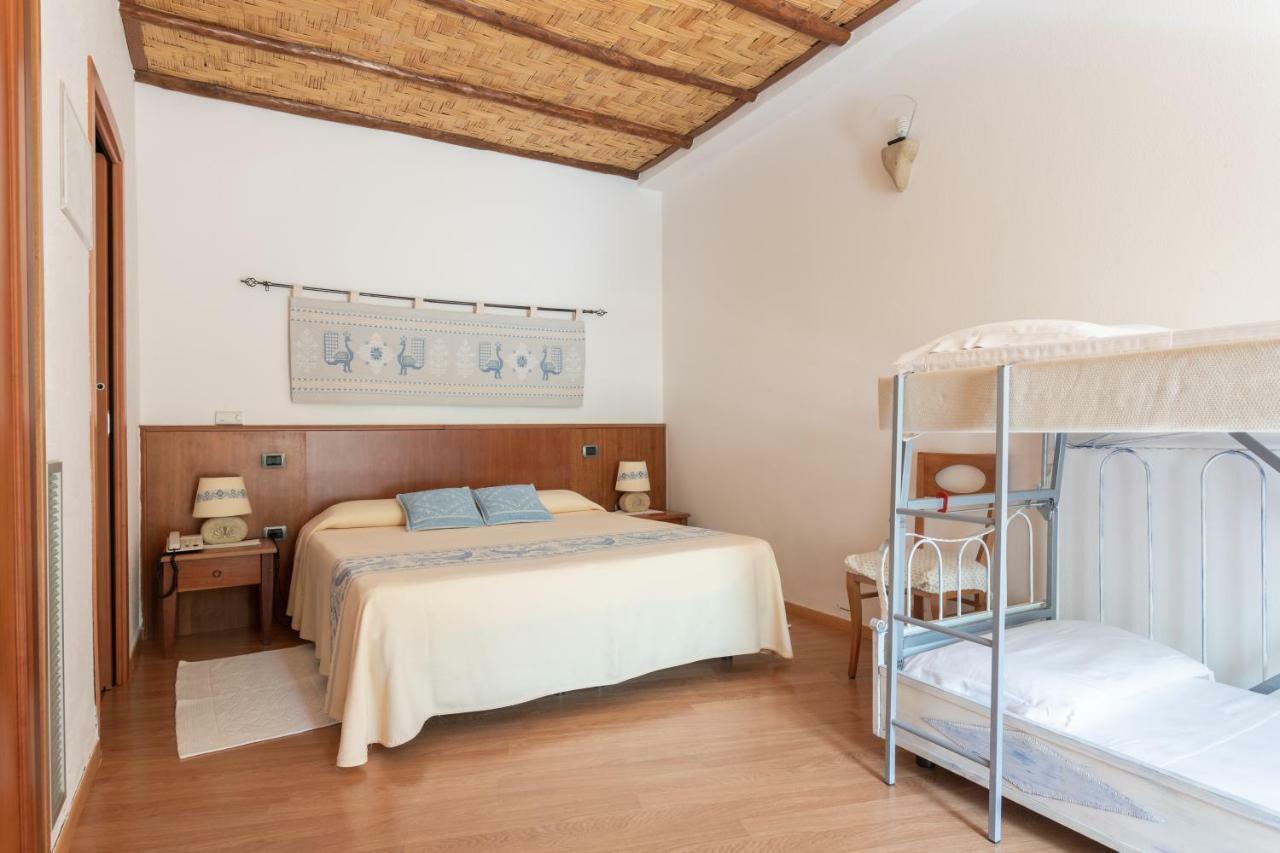 Hotel Villa Canu Càbras Екстериор снимка